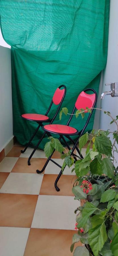 Love & Peace Apartment Jabalpur Luaran gambar